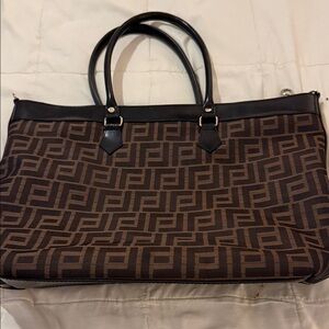 Brown Patterned tote with zipper